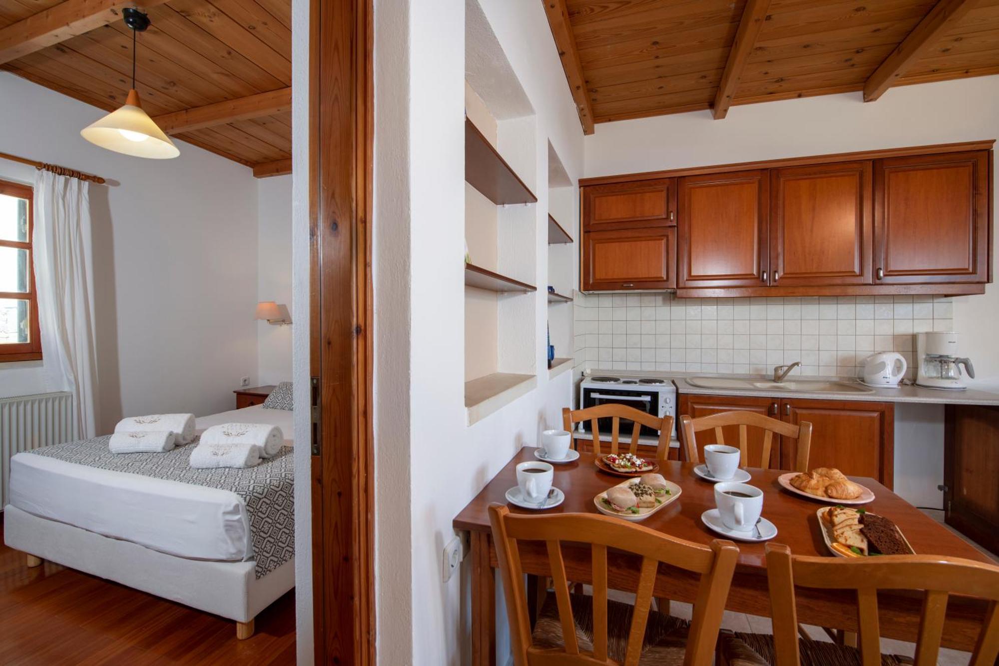 Stefanos Village Hotel Mírthios Eksteriør billede